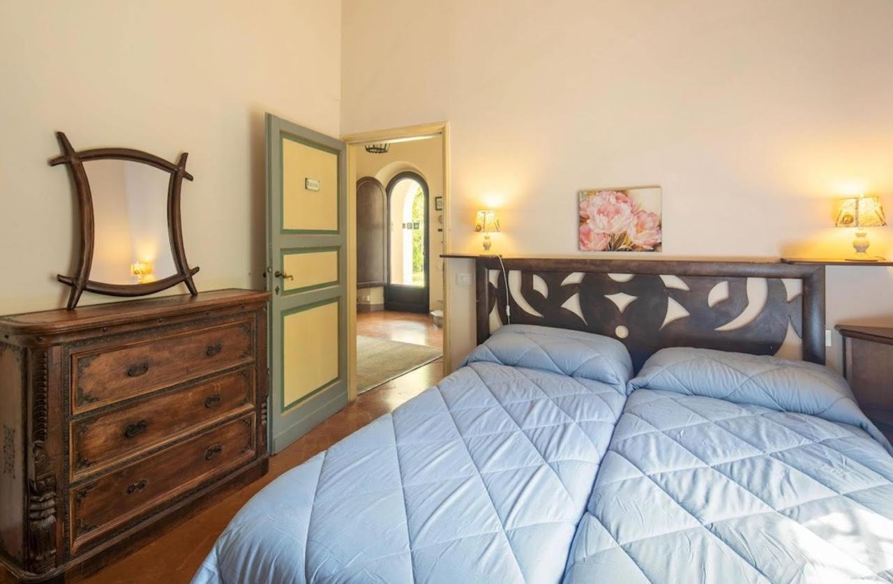 Villa Albertina Монтеспертоли Экстерьер фото